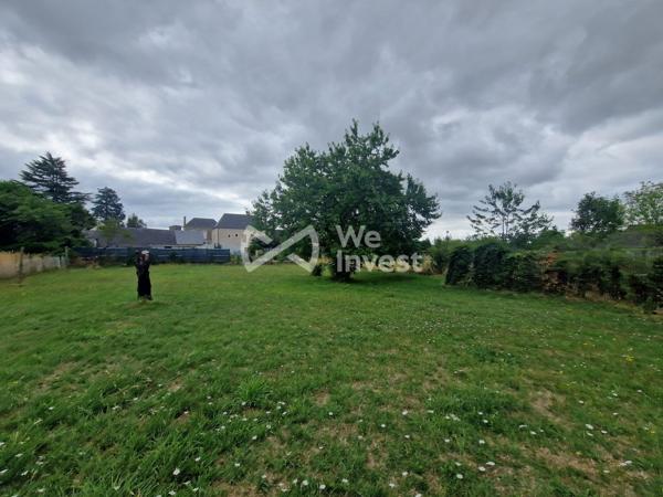 Grande maison de bourg avec jardin, grange et garage