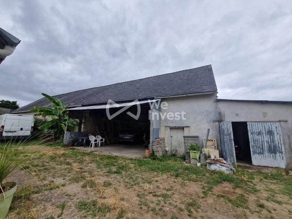 Grande maison de bourg avec jardin, grange et garage