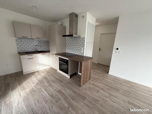 Location Appartement T2 avec terrasse et parking