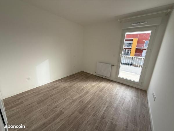Location Appartement T2 avec terrasse et parking