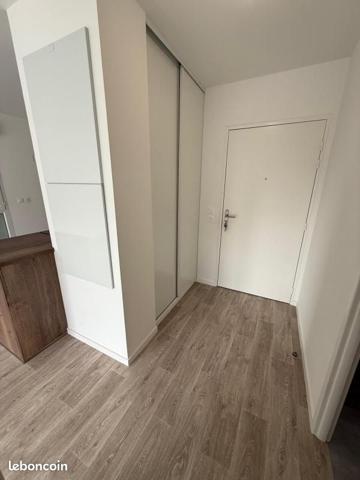 Location Appartement T2 avec terrasse et parking