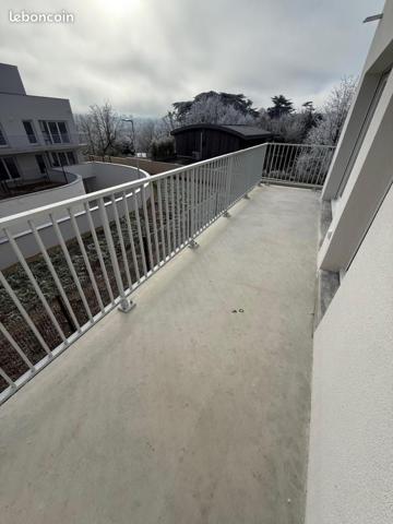 Location Appartement T2 avec terrasse et parking