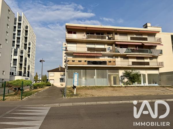 Appartement à vendre 4 pièces 84 m² Huningue