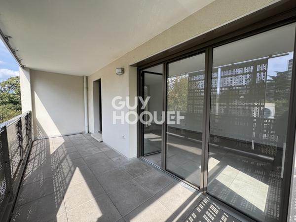 APPARTEMENT À LOUER DE 3 PIÈCES DE 75,80 M²