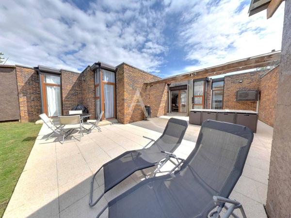 Maison Roissy En Brie 5 pièce(s) 99.1 m2