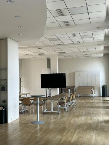 BUREAUX à LOUER de 129.7 m²