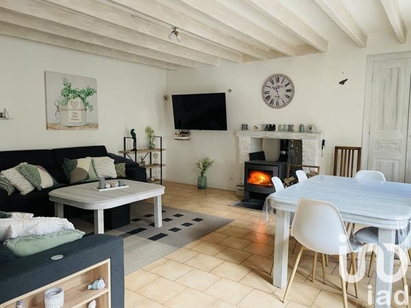 Maison 5 pièces de 100 m² à Lys-Haut-Layon (49310)