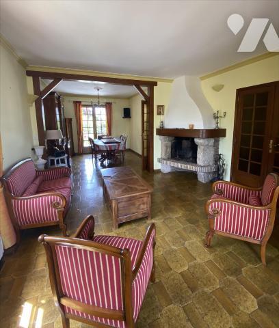 LURAY - PAVILLON 6 chambres jardin 536 m²
