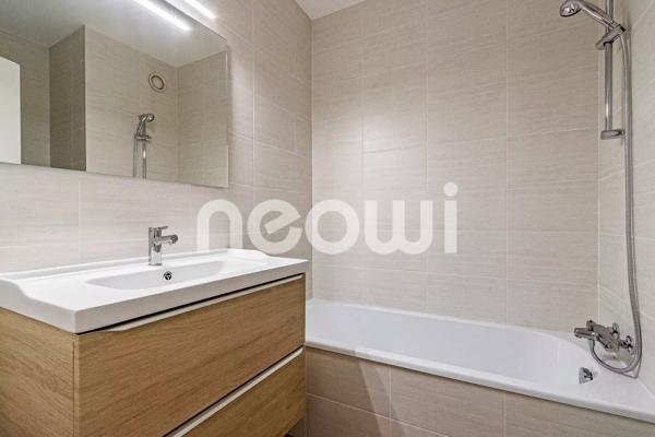 Appartement rénové 98m² dans résidence de standing