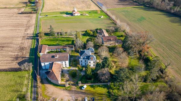 CHATEAU, SALLES DE RECEPTION ET HOTEL - PARC 2,5HA - ALBI Albi