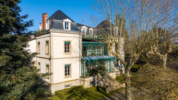 CHATEAU, SALLES DE RECEPTION ET HOTEL - PARC 2,5HA - ALBI Albi