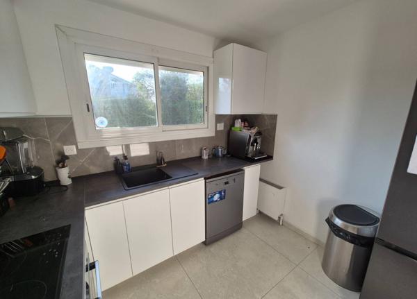 Maison Brie Comte Robert 6 pièce(s) 111 m2
