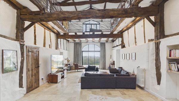 Corps de ferme rénové - Vue Pyrénées - 440 m² habitables - 7 200 m² de terrain Peyrehorade