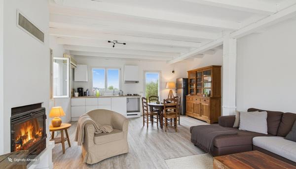 Corps de ferme rénové - Vue Pyrénées - 440 m² habitables - 7 200 m² de terrain Peyrehorade