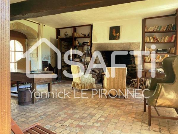 Maison familiale 15 pièces 540m²