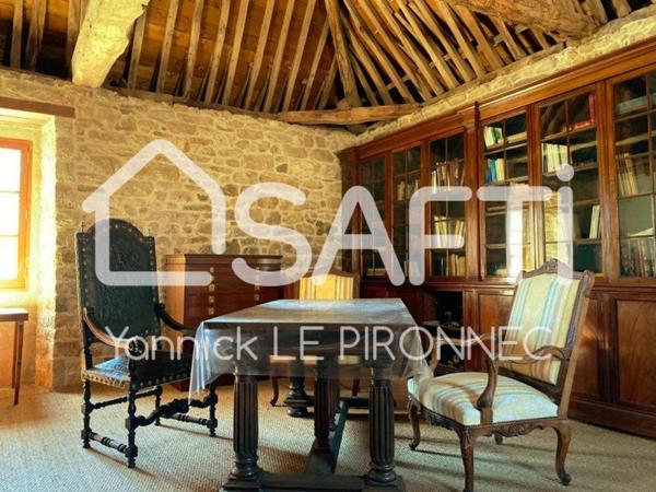 Maison familiale 15 pièces 540m²