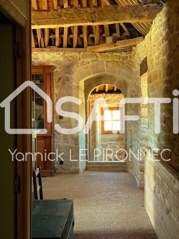 Maison familiale 15 pièces 540m²