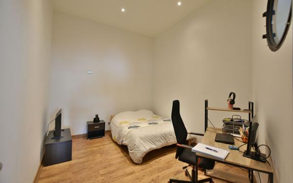 Appartement à louer    4 pièces • 124,37 m2 Oullins
