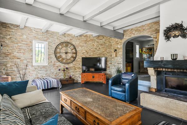 La Ciotat (13600) Maison 5 pièces + T2 sur terrain de prés de 1000 m²