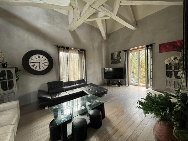 Sublime appartement 5 pièces rare à la vente à Chambéry