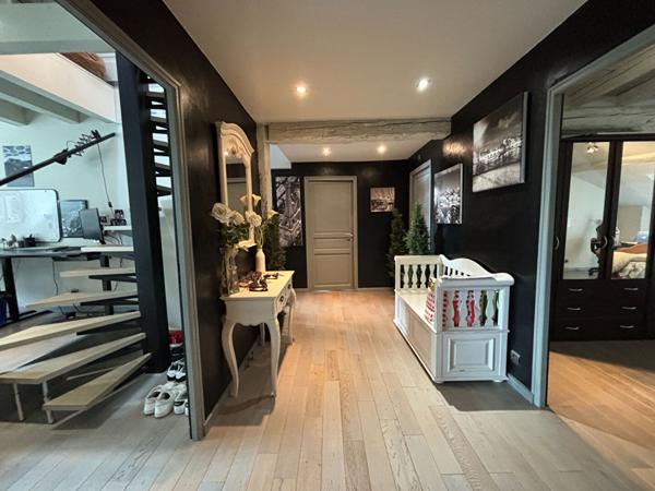 Sublime appartement 5 pièces rare à la vente à Chambéry