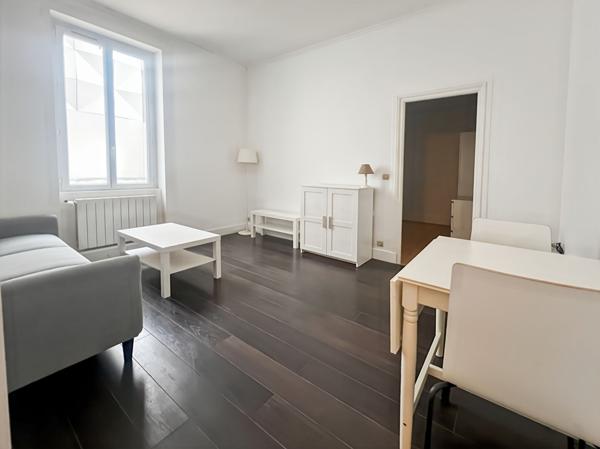 APPARTEMENT T2 A LOUER MEUBLE - JOINVILLE LE PONT