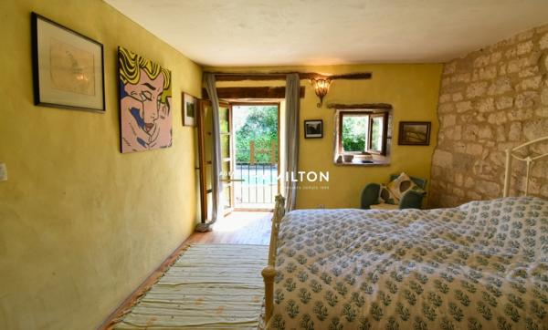 MAISON DE BOURG POUR S'EVADER A LA CAMPAGNE PRES DE CORDES Cordes sur ciel