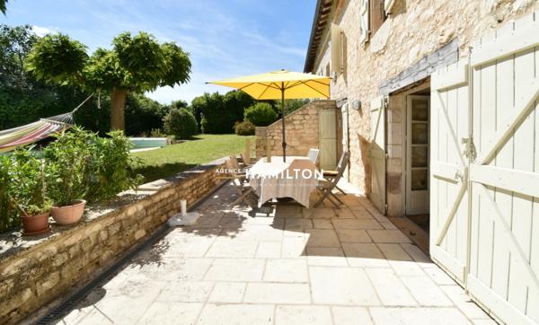 MAISON DE BOURG POUR S'EVADER A LA CAMPAGNE PRES DE CORDES Cordes sur ciel