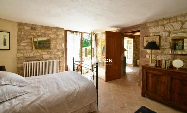 MAISON DE BOURG POUR S'EVADER A LA CAMPAGNE PRES DE CORDES Cordes sur ciel