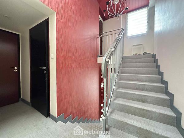 Immeuble 260 m² à Laon 02000