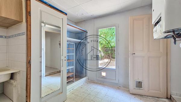 Cavaillon (84300) MAISON DES ANNEES 30 AVEC JARDIN ARBORE