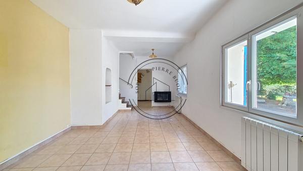 Cavaillon (84300) MAISON DES ANNEES 30 AVEC JARDIN ARBORE