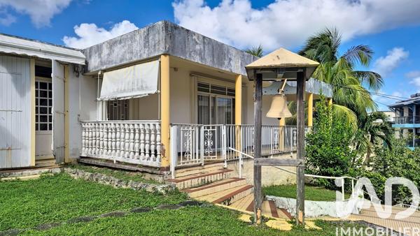 Maison à vendre 5 pièces 184,22 m² Les Abymes