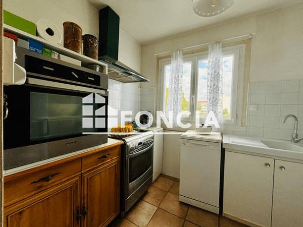 À vendre Appartement 4 pièces 66 m² - Rochefort 17300