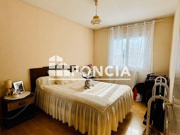 À vendre Appartement 4 pièces 66 m² - Rochefort 17300