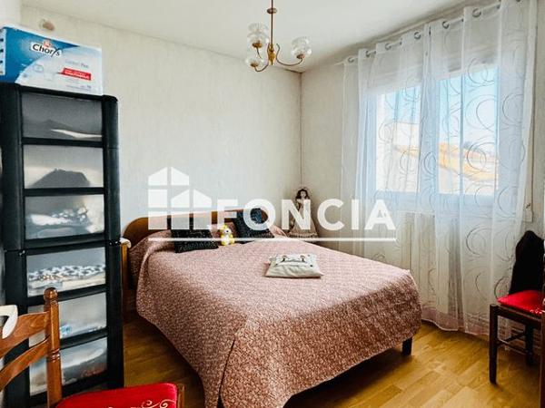 À vendre Appartement 4 pièces 66 m² - Rochefort 17300