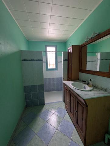 Maison  4 pièce(s)  2 chambre(s)  78 m²