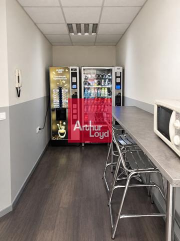 Bureaux à louer 227 m² terrasse privative à La Tronche