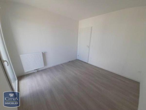 Appartement à louer 3 pièces 61.6m² Montlouis-sur-Loire (37270)