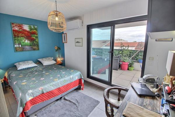 APPARTEMENT DUPLEX T4 DE 85 M² AVEC 2 TERRASSES ET GARAGE