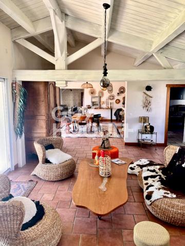 VENTE : maison F10 (287 m²) à CHARRON