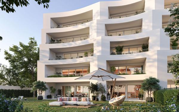 Appartement à vendre    5 pièces •  Marseille 8