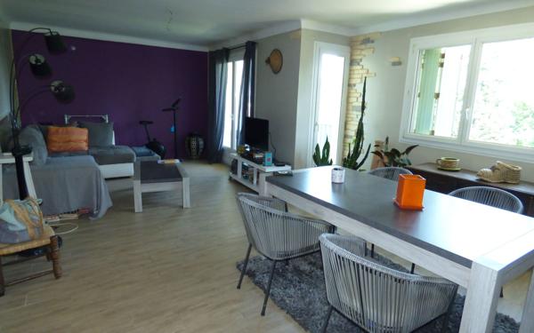 Appartement à vendre    4 pièces • 83 m2 Bayonne