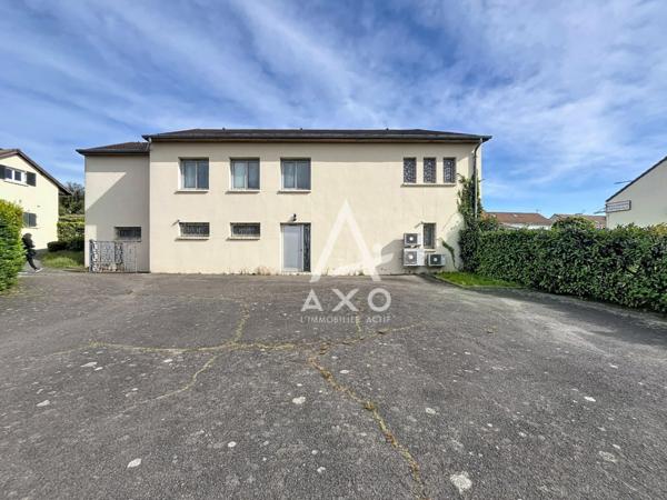 SANVIGNES-LES-MINES (71) - Local Commercial 230 m²
