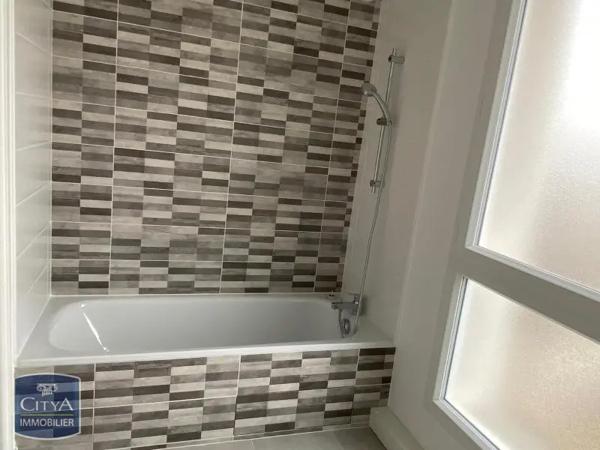Appartement à louer 3 pièces 59.99m² Pibrac (31820)