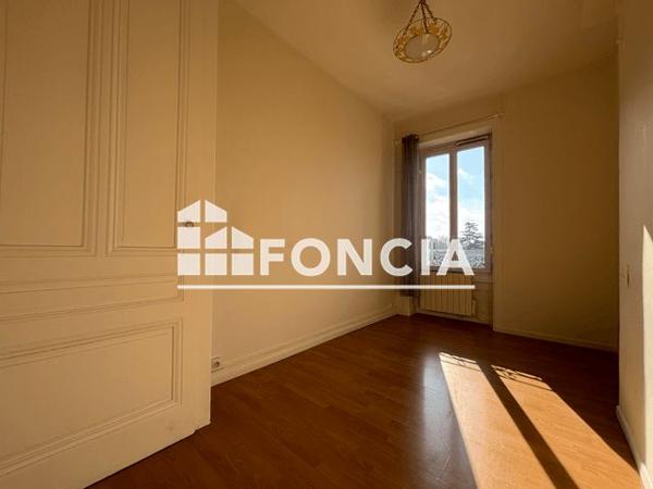 Location Appartement 2 pièces 37.33 m² - 21 RUE DE TOULON Lyon 69007