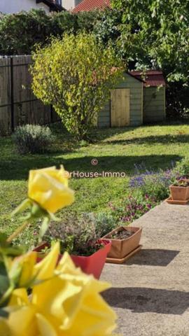 Maison à vendre 6 pièces de 141 m²