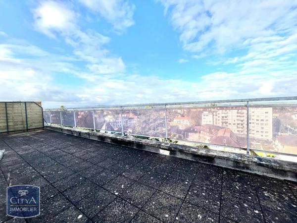 Appartement à louer 3 pièces 68.08m² Pau (64000)