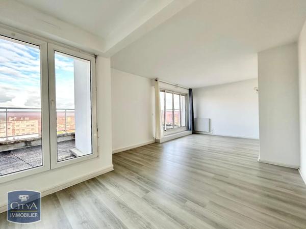 Appartement à louer 3 pièces 68.08m² Pau (64000)