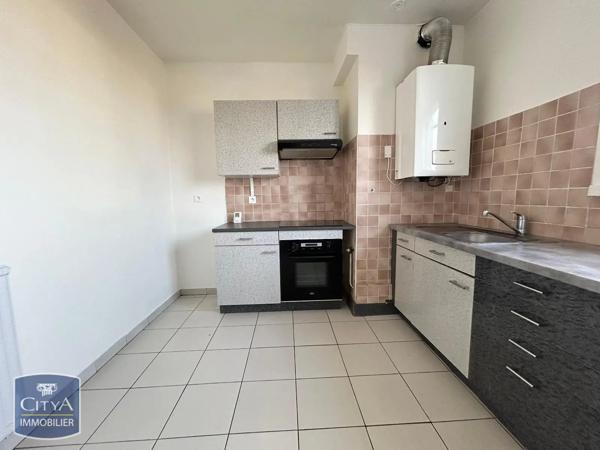 Appartement à louer 3 pièces 68.08m² Pau (64000)